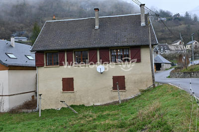 Maison traditionnelle - 72 m² - 7 pièces