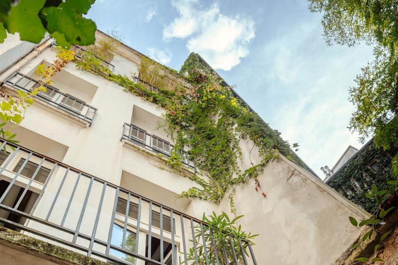 Maison - 311 m² - 11 pièces