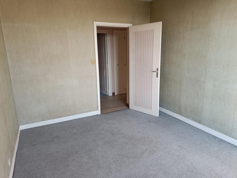 Appartement - 94 m² - 5 pièces