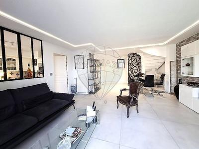 Maison - 117 m² - 7 pièces