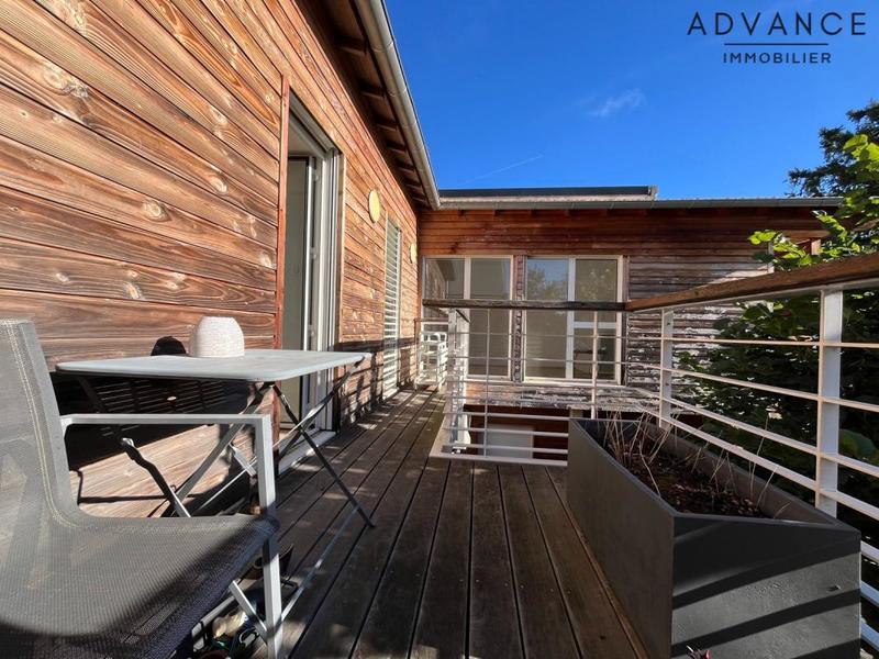 Immeuble - 173 m² - 7 pièces