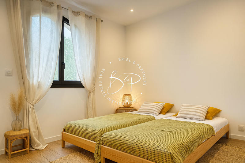 Maison - 99 m² - 4 pièces