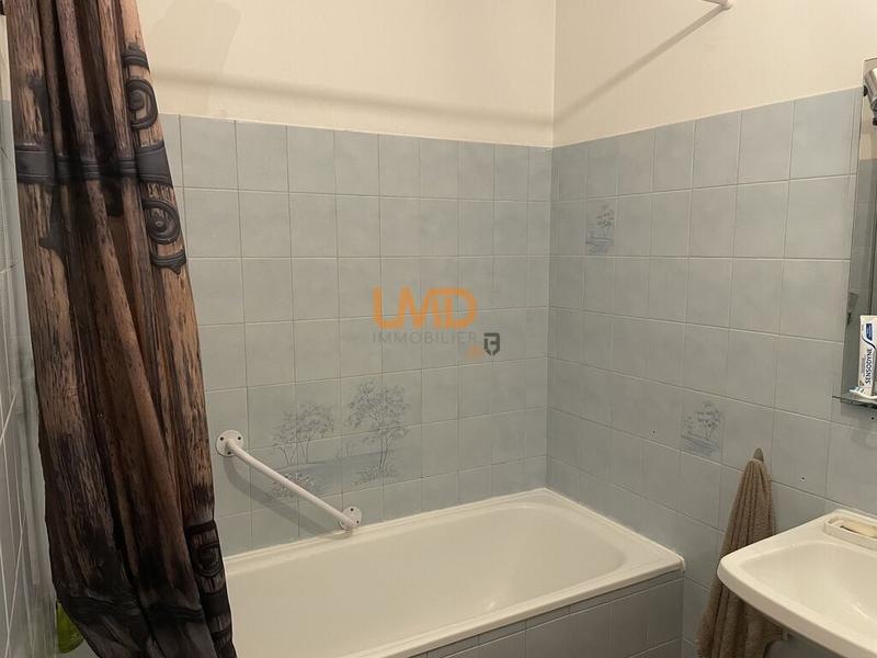 Immeuble - 204 m² - 10 pièces