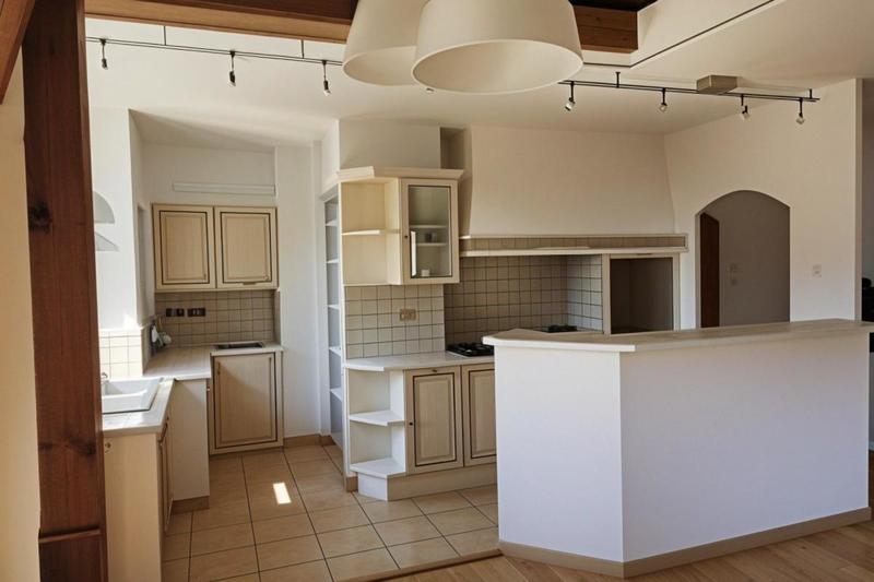 Appartement - 90 m² - 3 pièces