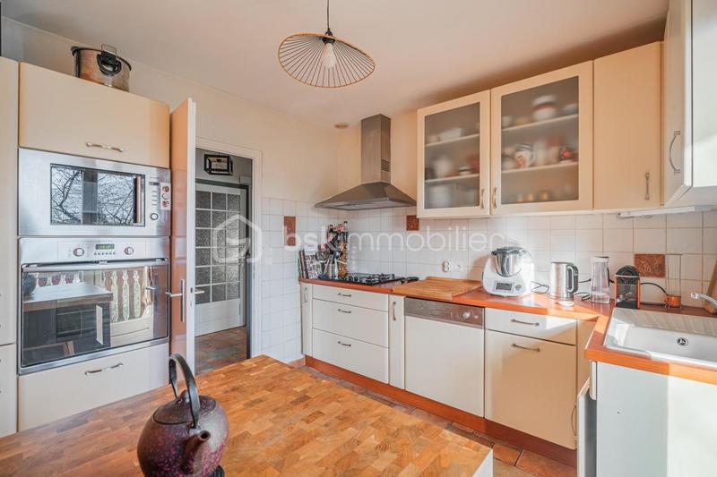 Maison - 155 m² - 7 pièces