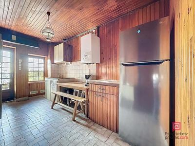 Maison - 90 m² - 3 pièces