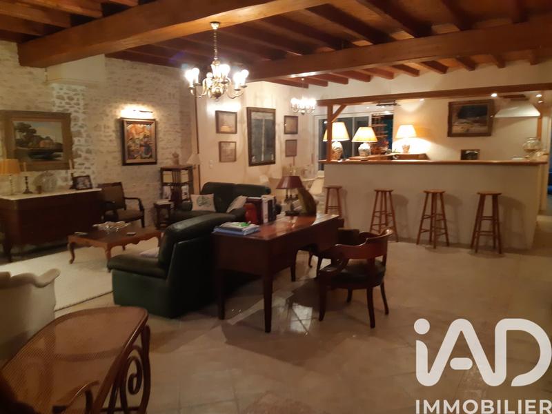 Maison - 180 m² - 5 pièces