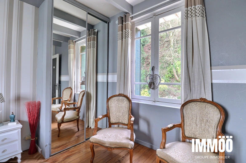 Maison - 135 m² - 6 pièces