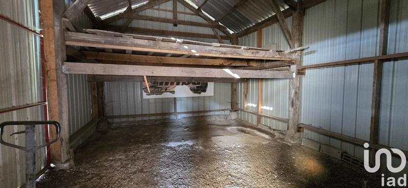 Maison - 320 m² - 1 pièce