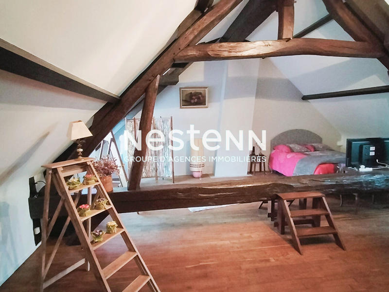 Demeure - 146 m² - 6 pièces