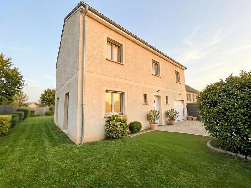 Maison - 126 m² - 6 pièces