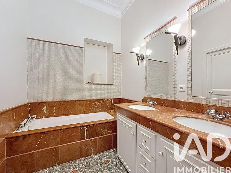 Appartement - 272 m² - 8 pièces