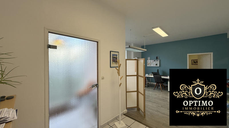 Local commercial - 78 m² - 4 pièces