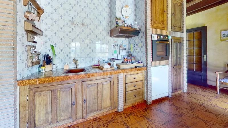 Maison - 217 m² - 6 pièces