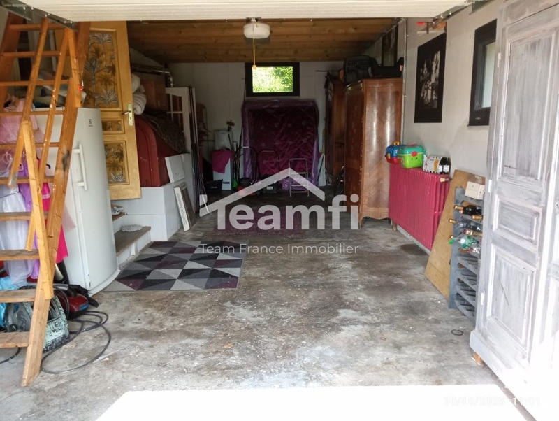 Maison - 121 m² - 6 pièces