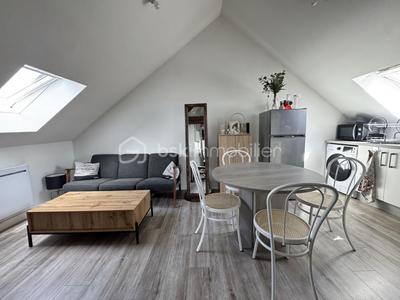 Appartement - 86 m² - 7 pièces