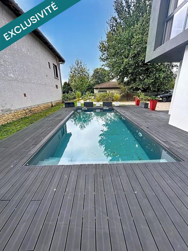 Maison - 201 m² - 5 pièces