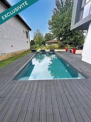 Maison - 201 m² - 5 pièces