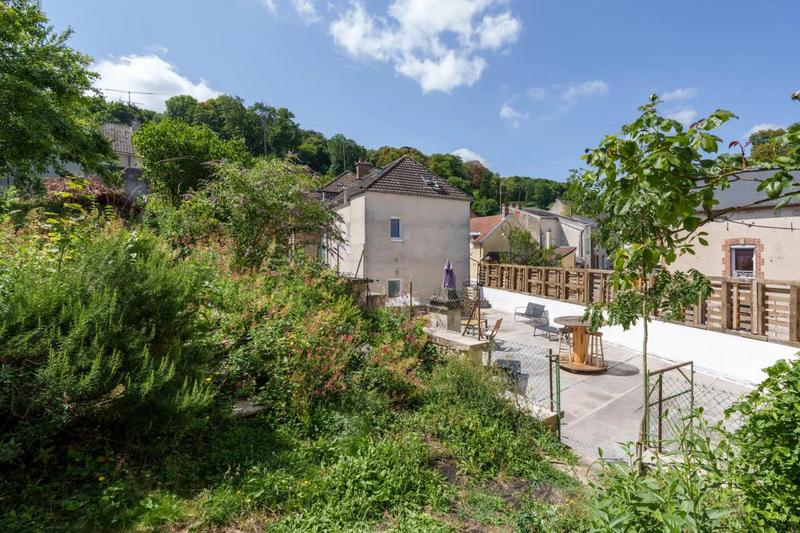 Propriété - 120 m² - 4 pièces