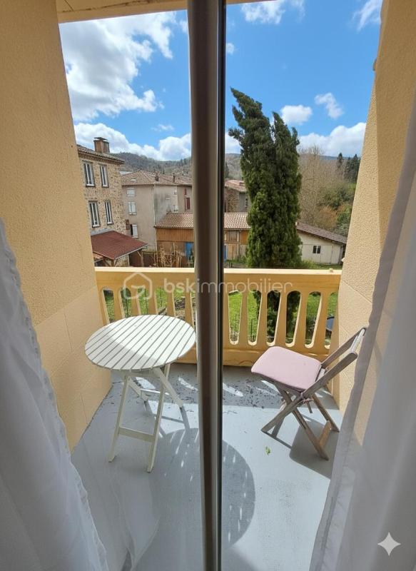 Demeure - 139 m² - 6 pièces