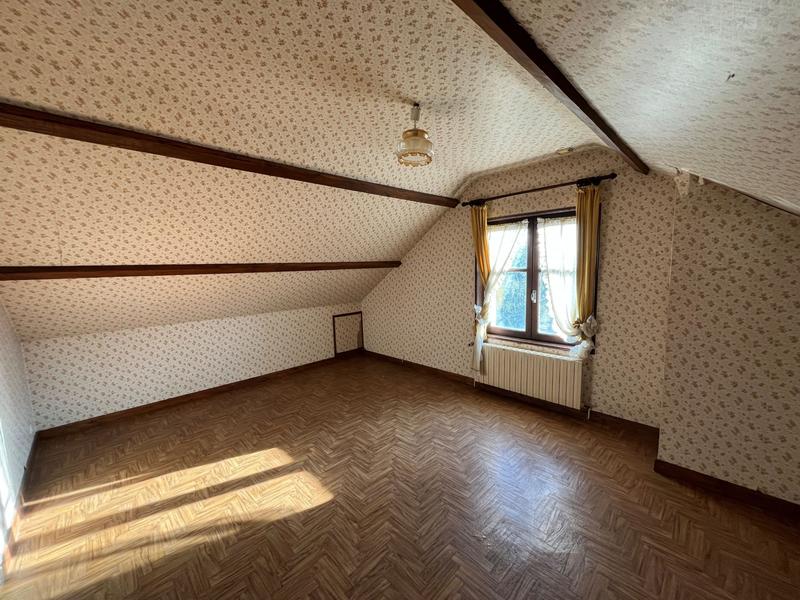 Maison traditionnelle - 171 m² - 7 pièces