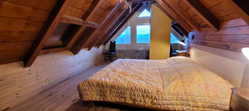 Propriété - 300 m² - 9 pièces