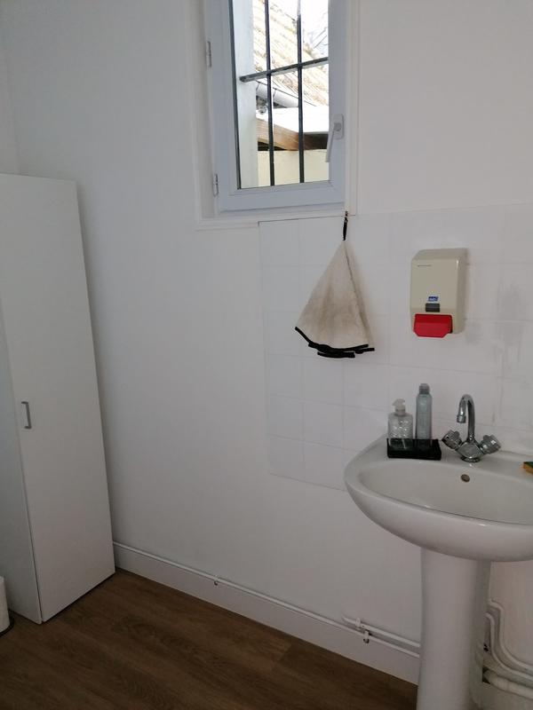 Bureau - 90 m² - 3 pièces