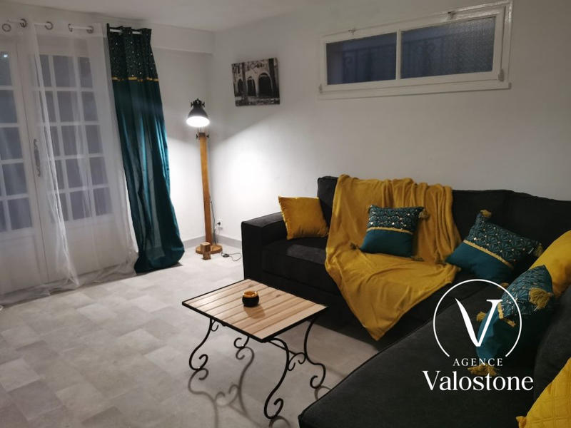 Maison - 205 m² - 5 pièces