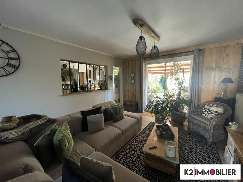 Maison traditionnelle - 117 m² - 5 pièces