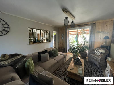 Maison traditionnelle - 117 m² - 5 pièces