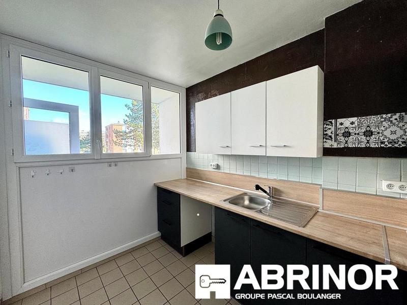 Appartement - 65 m² - 4 pièces