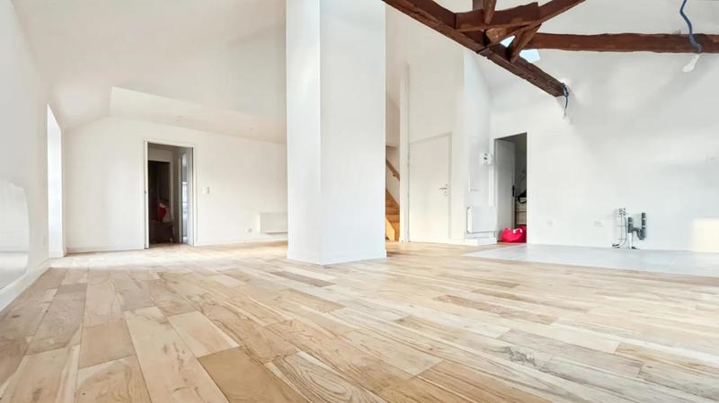 Appartement - 95 m² - 4 pièces