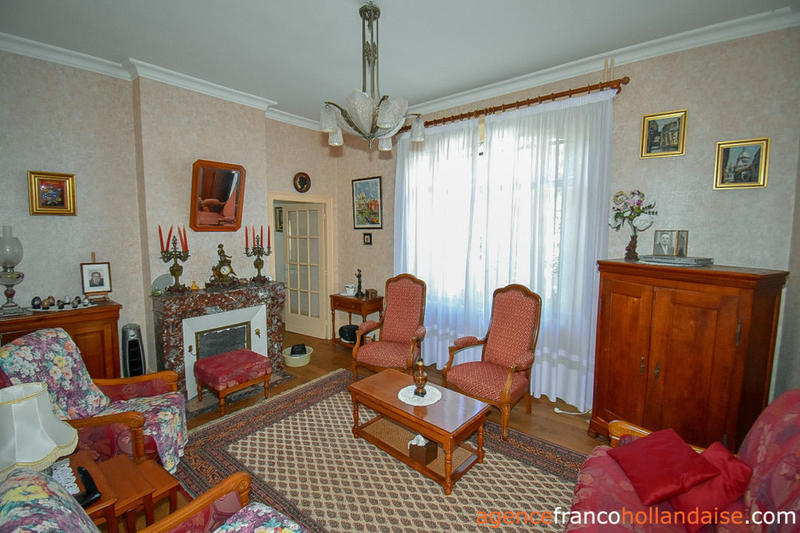 Maison bourgeoise - 204 m² - 11 pièces