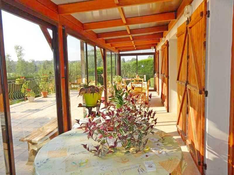 Maison - 200 m² - 8 pièces