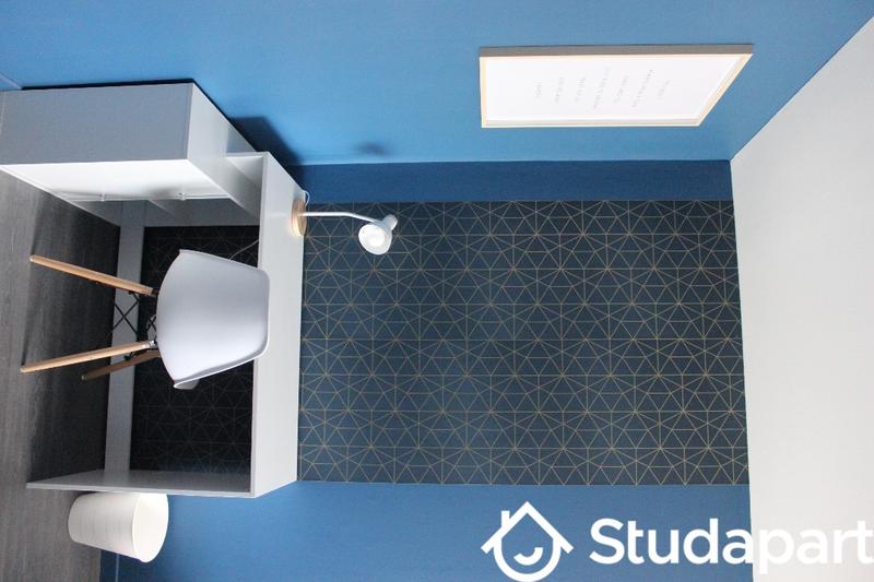 Chambre - 13 m² - 1 pièce