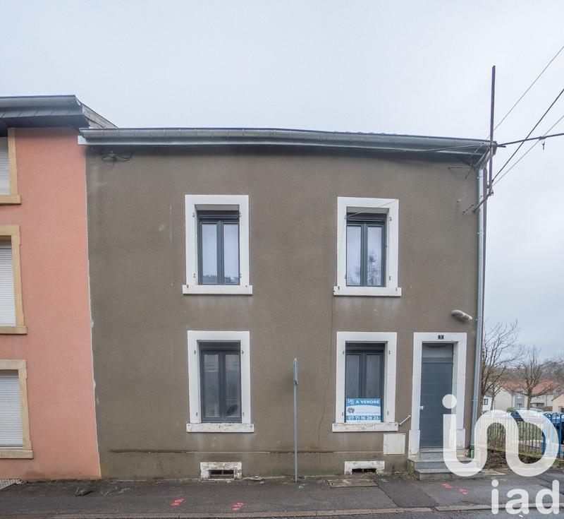 Maison - 260 m² - 8 pièces