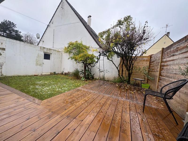 Pavillon - 93 m² - 4 pièces