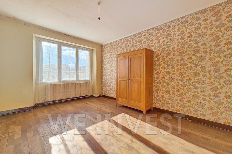 Maison - 148 m² - 7 pièces