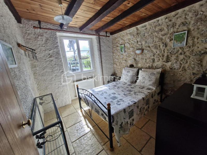 Longère - 350 m² - 15 pièces