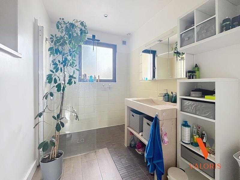 Maison - 171 m² - 6 pièces