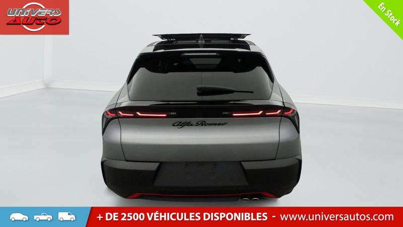 Alfa Romeo Junior 1.2 Ibrida 145 ch eDCT6 Speciale