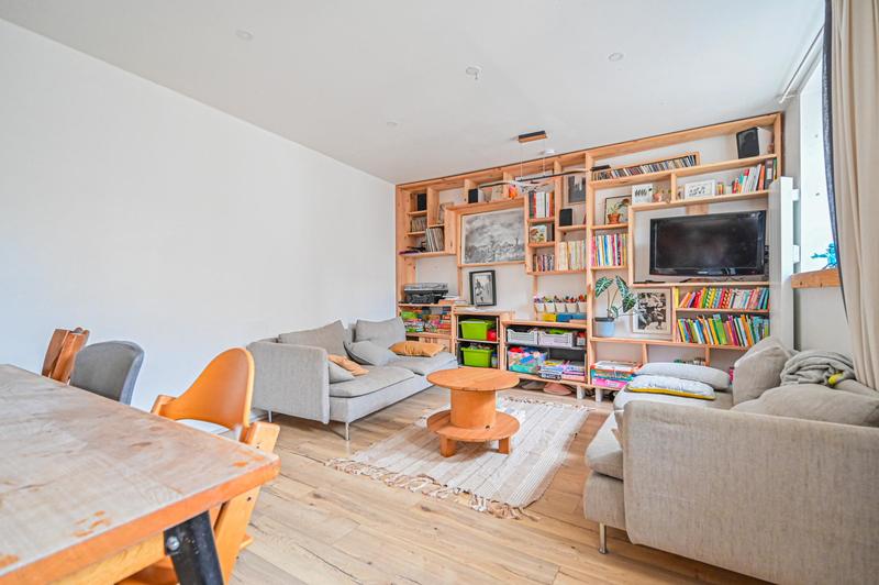 Maison - 122 m² - 6 pièces