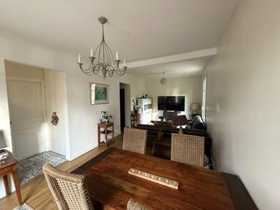 Maison - 101 m² - 5 pièces