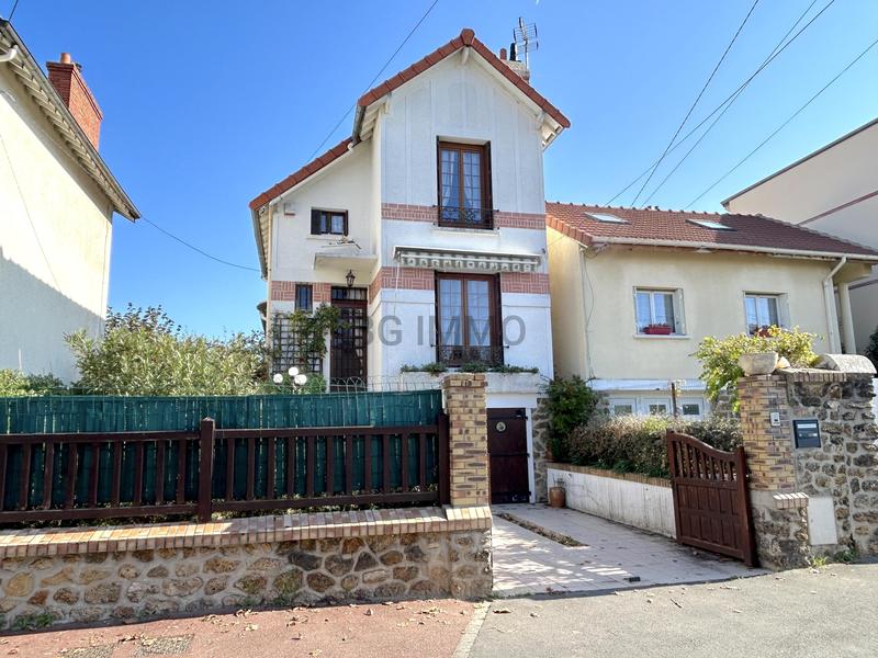 Maison - 149 m² - 6 pièces