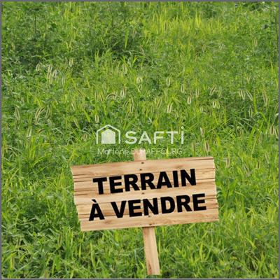 Terrain - 684 m²