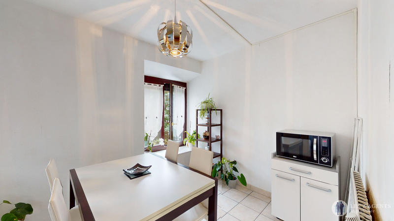 Appartement - 74 m² - 3 pièces