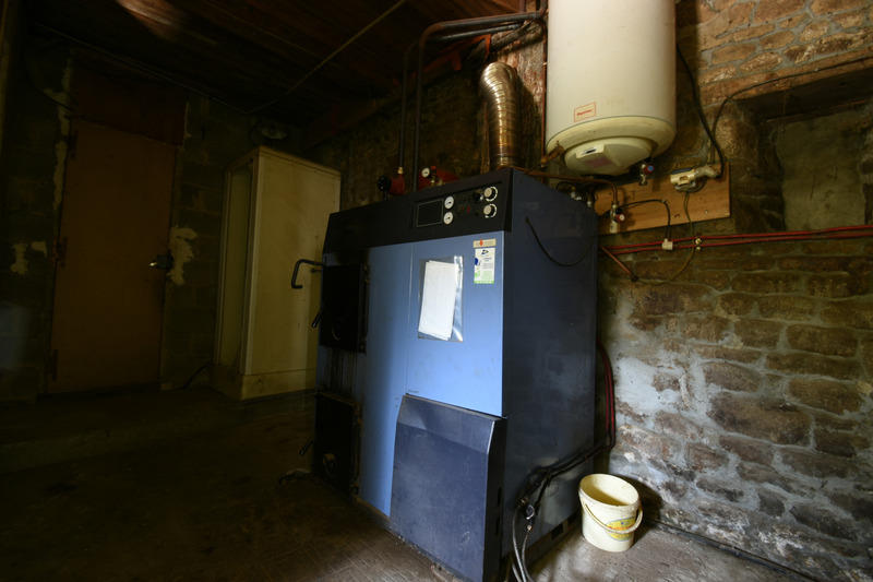 Maison - 90 m² - 7 pièces