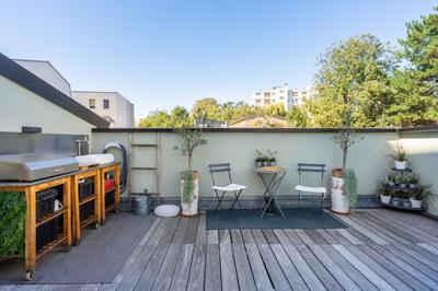 Maison - 259 m² - 10 pièces