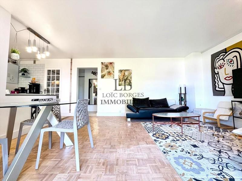 Appartement - 82 m² - 4 pièces