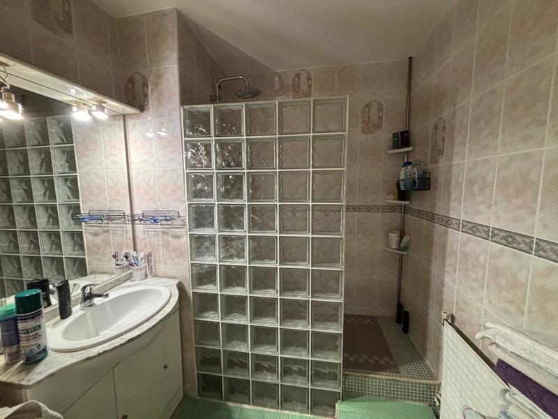 Appartement - 75 m² - 3 pièces